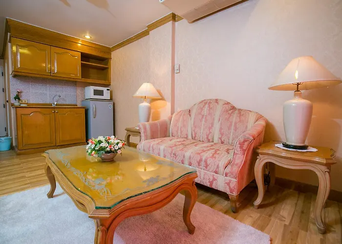 Le Paradis 3* Bangkok