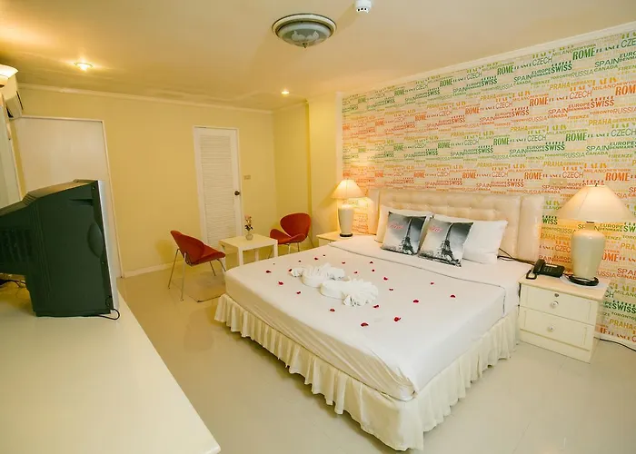 Le Paradis Hotel 3*