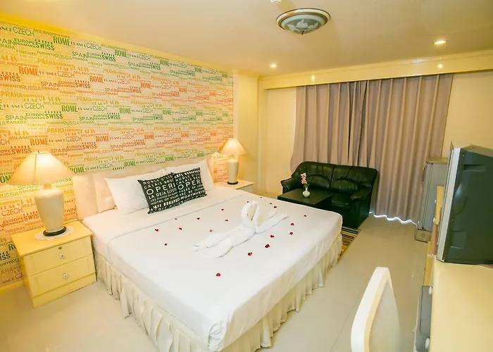Le Paradis Hotel