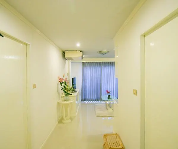 Le Paradis Hotel 3*