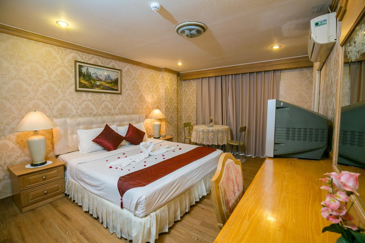 le-paradis-bangkok-hotel-from-21-per-night
